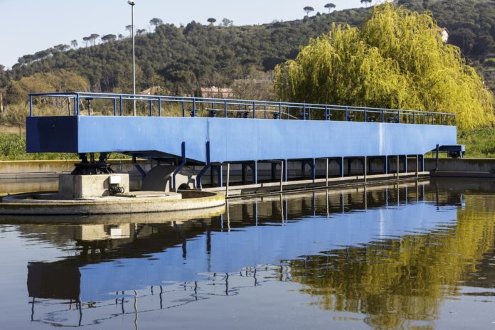 La estación de depuración de aguas residuales de Aigües de Barcelona en Montcada i Reixac