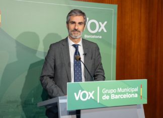 El portavoz de VOX en el Ayuntamiento de Barcelona, Gonzalo de Oro.