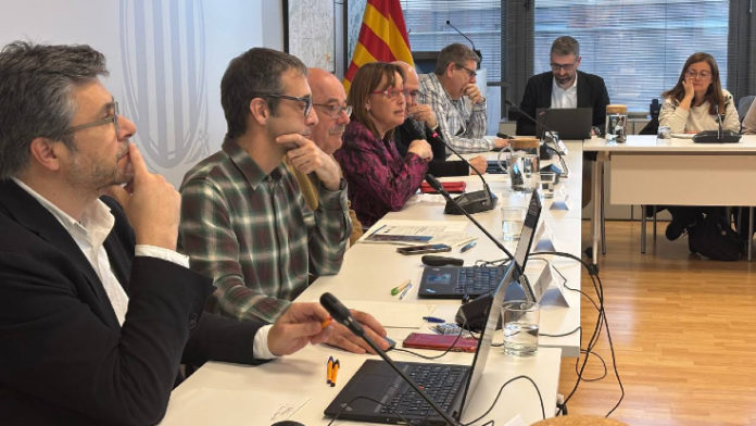 Integrantes de la Mesa de la Bicicleta durante el encuentro celebrado este lunes.