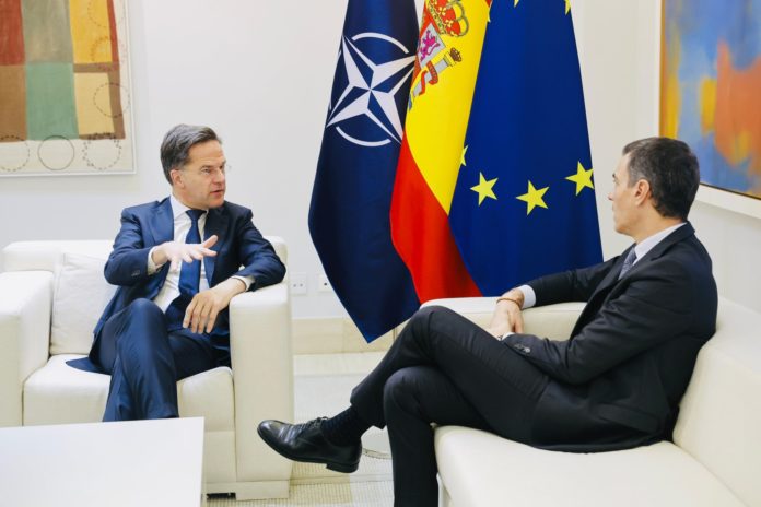 El secretario general de la OTAN, Mark Rutte, reunido con el presidente del Gobierno, Pedro Sánchez, esta semana en Madrid.